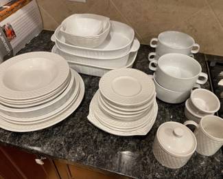 Lot 1322 Assorted White Dishes Baking Serving