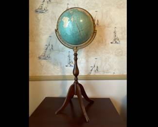 Lot 1070 Vintage Globe Stand AS IS