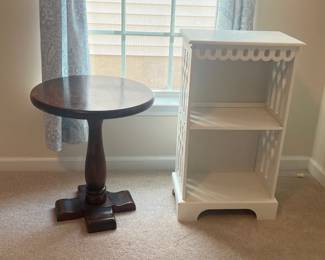 Lot 1021 Ethan Allen Round Wood Table Unmarked White Storage Shelf Unit