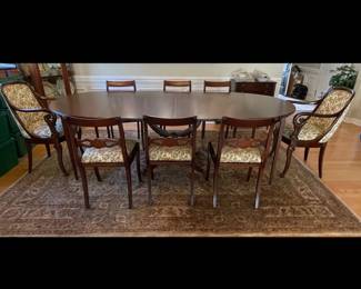 Lot 1046 Queen Anne Style Dining Table w 2 Leafs 8 Chairs