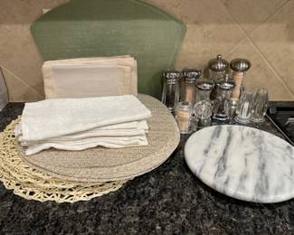 Lot 1314 Placemats Salt and Pepper Shakers Marble Lazy Susan