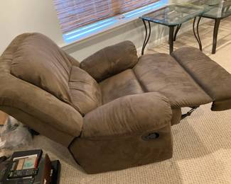 Lot 1289 Glide Rocker Upholstered Recliner
