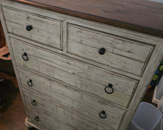 Stunning tall Kincaid dresser $400 40 in wide 20 in deep 56 in tall.
