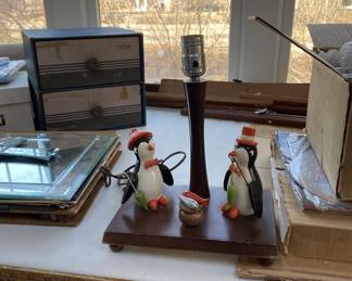 Penguins kids lamp vintage.