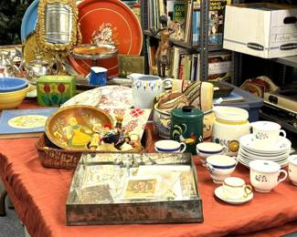 Smalls, wooden ceramics.