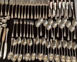 Closeup of right side ss set.