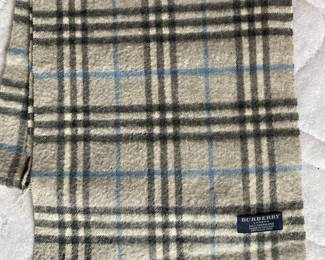 Burberry cashmere scarf