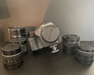 Mamiya 645 AFD III  SLR camera & lenses Japan