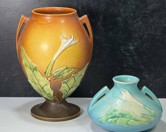 "Thornapple" pattern flower vases in distinctive Art Deco design. 