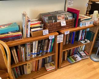 Books - fashion & decorating - cd’s & DVD collection