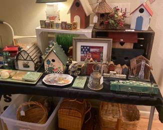 Little country birdhouse collection