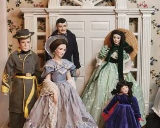 Franklin Mint "Gone With the Wind" dolls with display wall