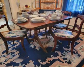 Duncan Phyfe dining table