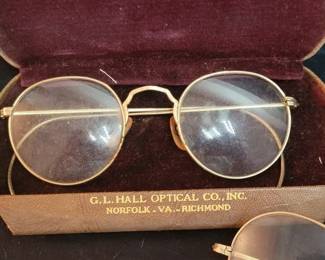 Antique spectacles and Richmond-Norfolk, VA case