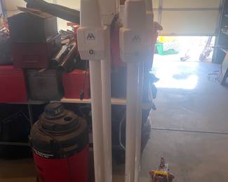 RV Lifts