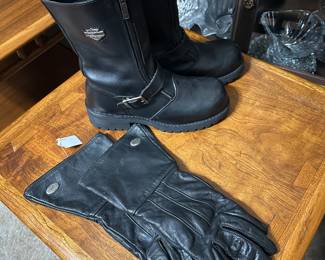 Women Harley Boots - Steal Toe Size 9.5