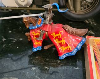 Britains Knights Of Agincourt - "De Beauchamp" - Mounted With Lance - 54mm Lead