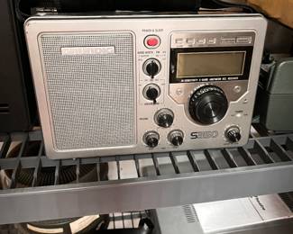 Grundig S350 AM/FM/SW High Sensitivity World Receiver Shortwave Radio