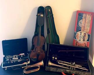 007 Musical Instruments Martin Silver Trumpet, Signet Clarinet, Violin, Bugle, Box Slide Guitar