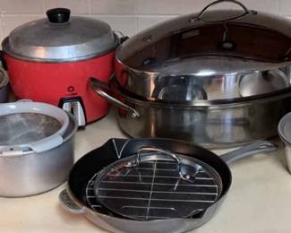 Gourmet Buffett Roasting Pan, Egg Poaching Pan, Skillets, Vintage Tatung Rice Cooker