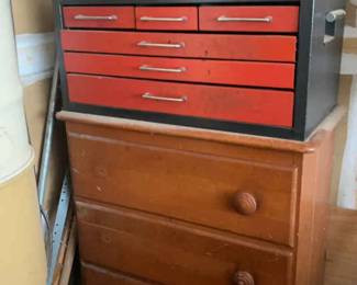 Homak Locking Toolbox And Dresser With All Contents
