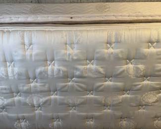 Twin Bed And Box Spring