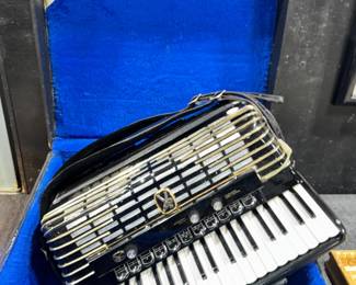 Hohner "Irene" Accordion Orlando Estate Auction