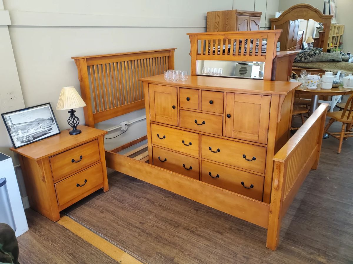 6 Piece Bedroom Set