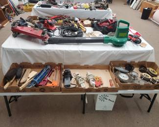 Hand & Power Tools