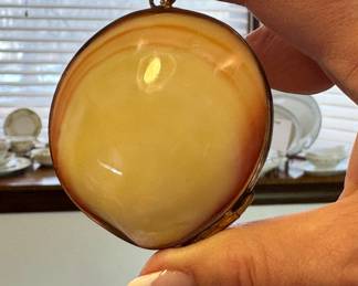 Vintage Clamshell Trinket Box
