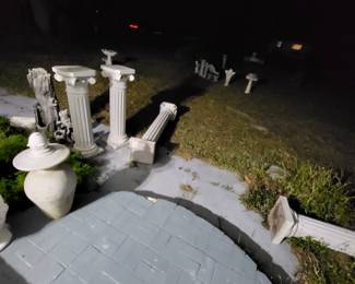 Outdoor lawn pieces