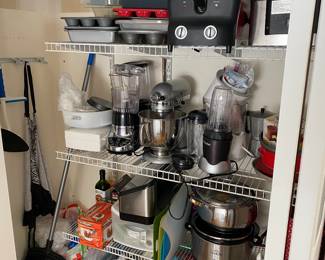 Kitchen appliances and gadgets