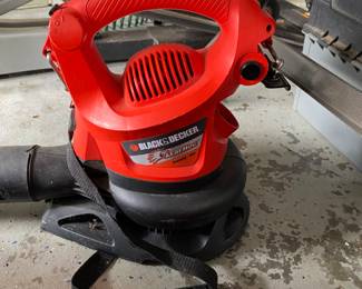 Leaf Blower