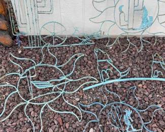 Assorted Outdoor Decor