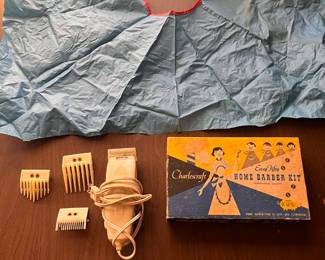 Vtg. Charlescraft Easy Fifty Home Barber Kit.
                  