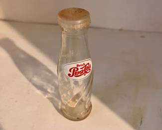 Salt or Pepper Shaker 