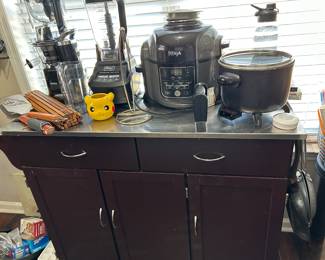 same island with appliances