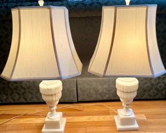  005 356 A Set Of Marble Lamps 