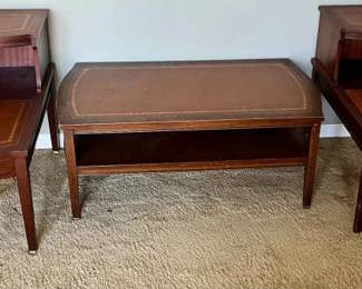 425 Columbia Manufacturing Sofa Table Set 