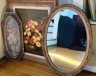 335 Vtg Wall Hangings