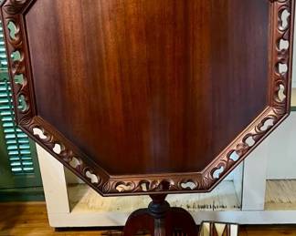 345 Vintage Accent Table  Lamp 