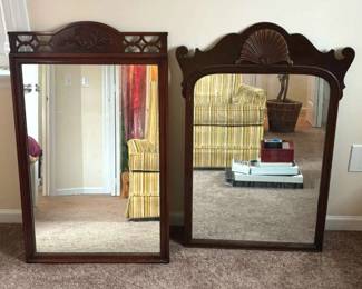 519 Vtg Mirror Set