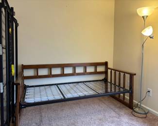 503 Twin Trundle Bed Frame Set