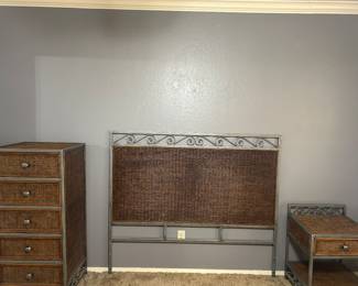 Queen wicker bedroom set