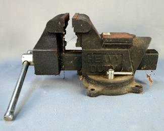 Heavy Duty 5" Bench Vise