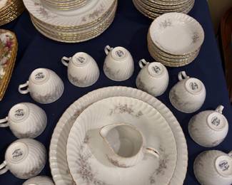 Mikasa Fine China, Lady Cynthia