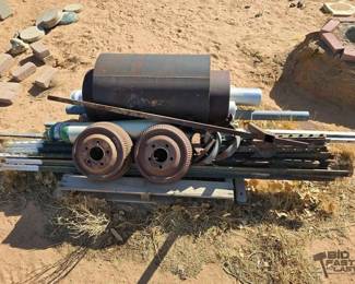 2156  TPosts Tanks and Pipe