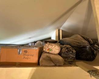 3508  Sleeping Bags and Blankets