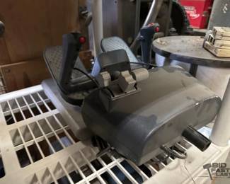 1276  Pro Pedal Controls