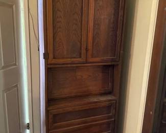 3500  Cabinet
